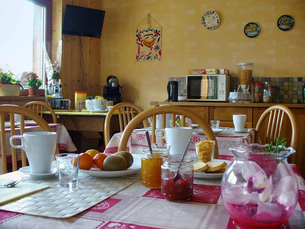 لا سالّي Artemisia B&B المظهر الخارجي الصورة